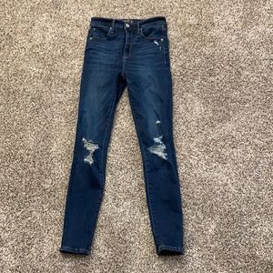 Abercrombie high rise jean
